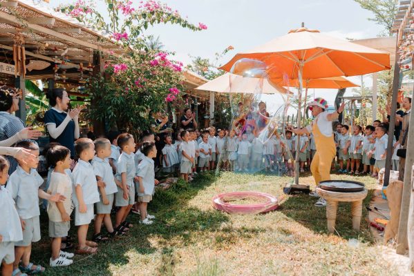 Biểu Diễn Bóng Xà Phòng Đà Nẵng