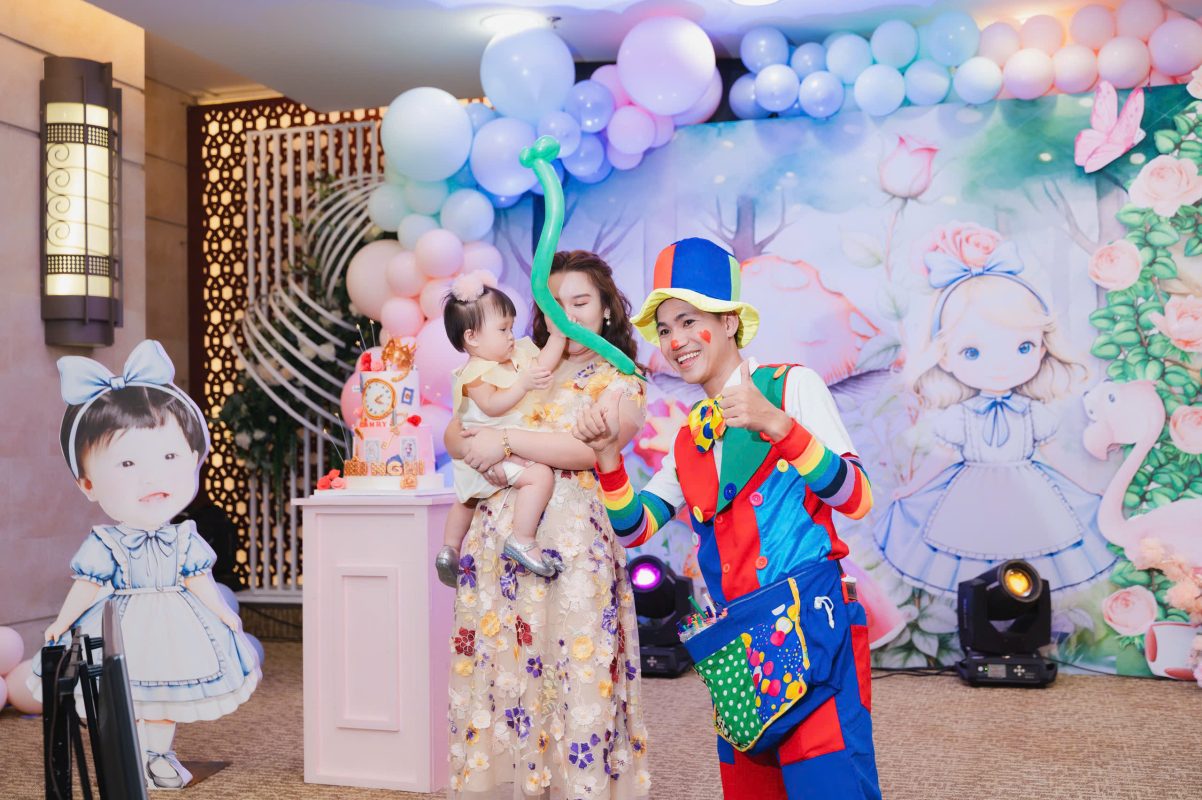 Thuê chú hề ảo thuật gia tại tam kỳ